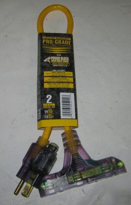 Pro-grade 2FT 3-way extension 14 ga 13A 125V plug cord