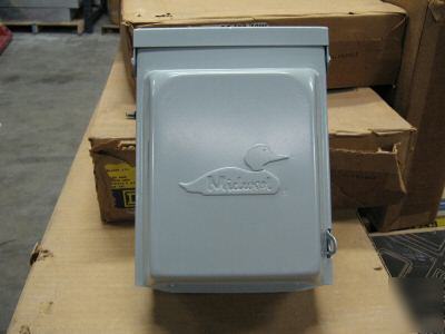 New * * midwest rainproof power oultet 30AMP 120V UO13C