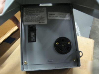 New * * midwest rainproof power oultet 30AMP 120V UO13C