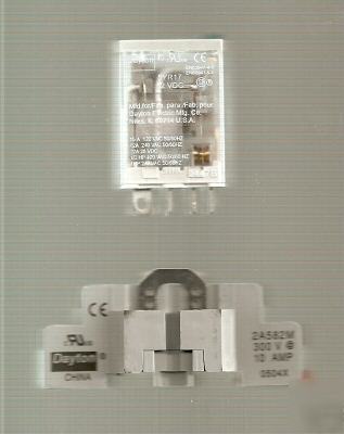 Dayton 5YR17 12VDC 8PIN dpdt relay & socket 2A582 