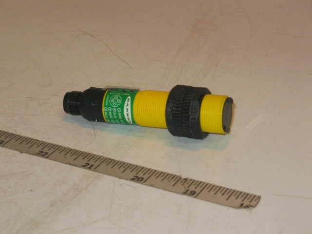 Banner ez-beam S18 sr fixed field sensor S18SN6FF100Q