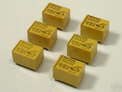 (QTY6) nias / aromat DS1E-m-DC5V relay spdt 5VDC relay