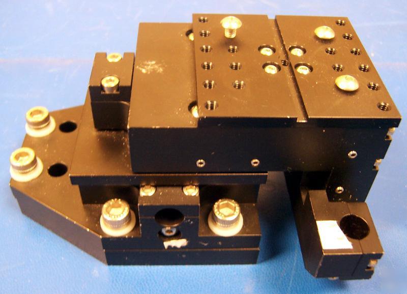 Mellesgriot rollerblock integral 3-axis stage 17AMB0004