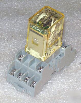 Idec RY42S bifurcated relay w/base-fair shipping 