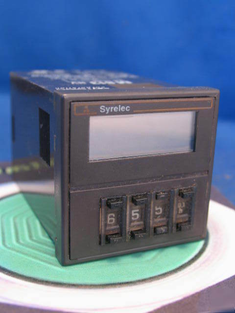 M813 hv syrelec relay 5 amp 250VAC 8 pin timer