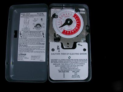 Paragon 4001-00 24 hour control timer
