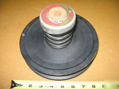 Lovejoy variable speed pulley 11902 bored 3/4