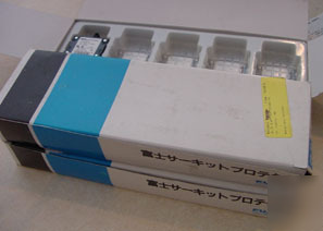 New 26PCS fuji pc type circuit breakers in box
