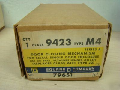Square d class 9423 type M4 door mechanism, =