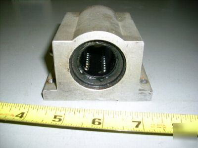 Very used thomson spb-16 linear bearing pillow block