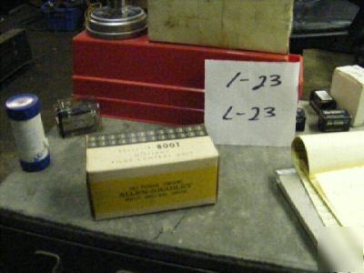 1 allen bradley 800T-PB46A14 oil tight pilot control