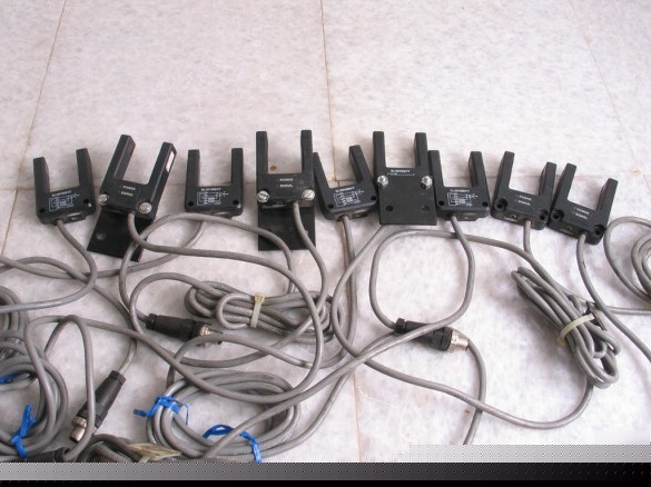 9 banner slot sensors SL30 VB6VY automation
