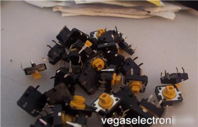Omron B3F mechanical tactile keyswitches lots of (2)